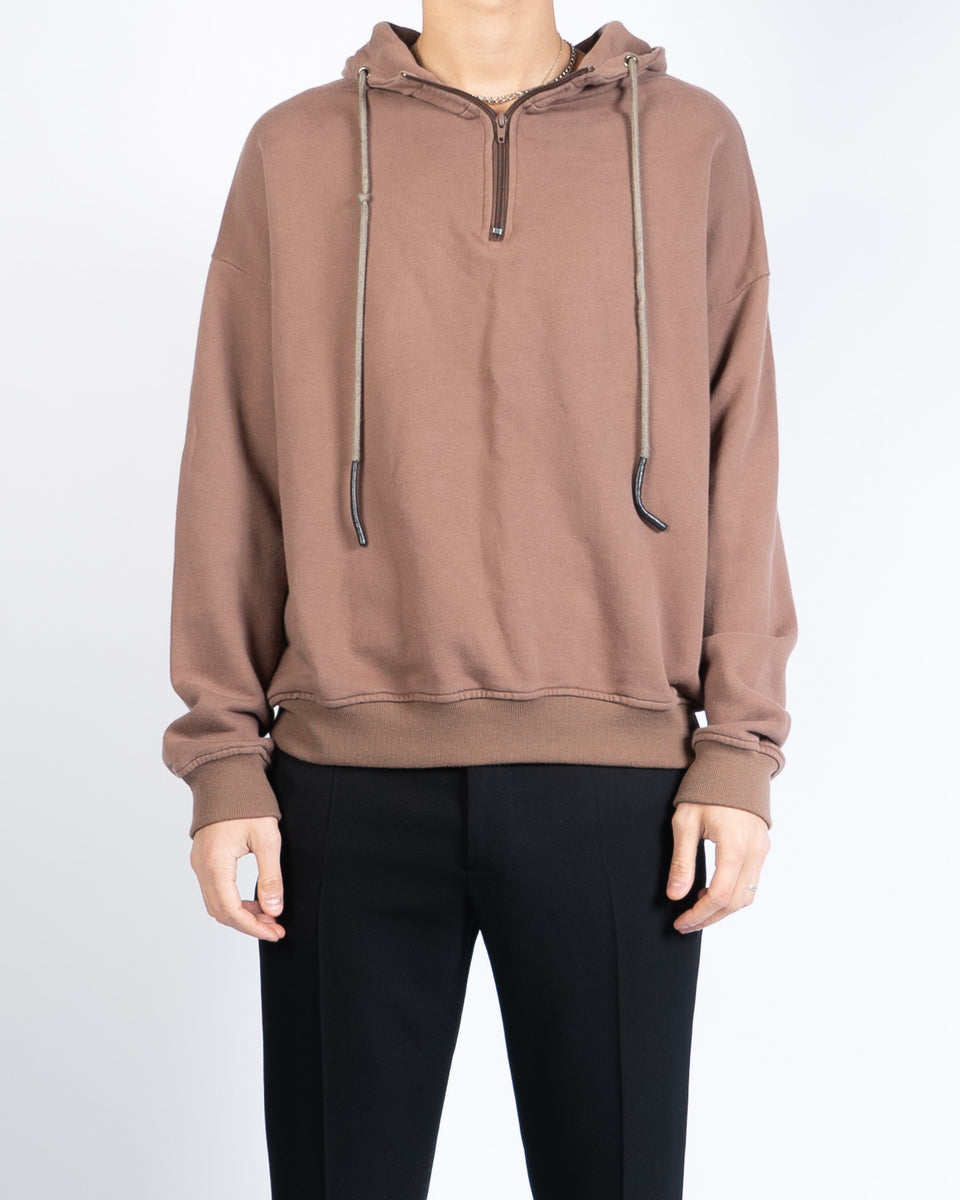 Season 1 Brown Half-Zip Hoodie – Backyardarchive