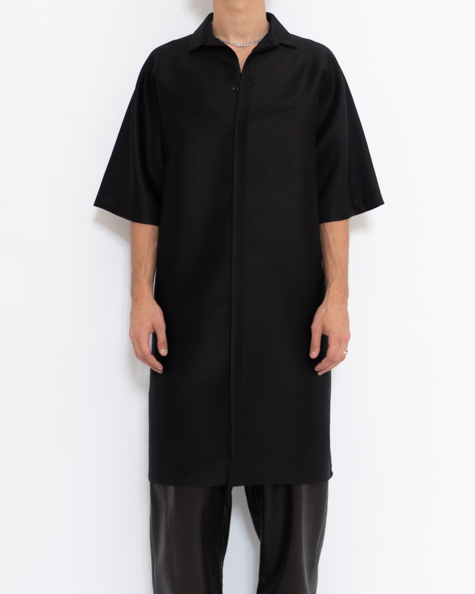 SS19 Laurel Black Kimono Long Shirt Sample