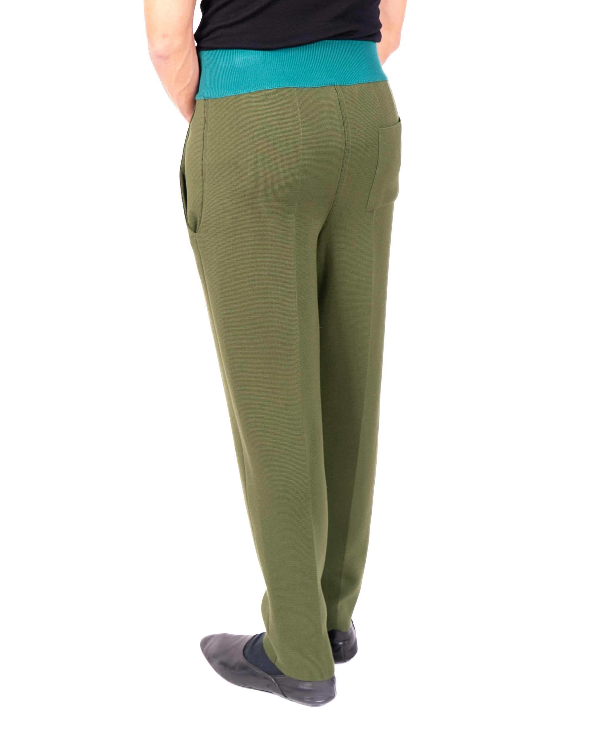 SS20 Knittted Trousers in Khaki Wool