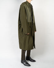 Load image into Gallery viewer, SS20 Green Nylon Workwear Coat