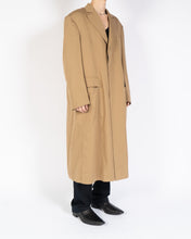 Load image into Gallery viewer, FW18 Beige Oversized Coat with Removable Floral Lining