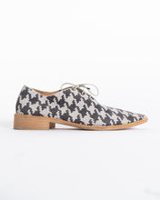 Load image into Gallery viewer, SS18 Woven Houndstooth Derbies Grey
