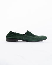 Load image into Gallery viewer, SS19 Green Suede Slip-On