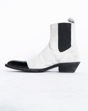 Load image into Gallery viewer, SS20 White Suede Patent Toe Cap Boots