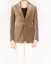 Load image into Gallery viewer, FW20 Brown Velvet Classic Blazer