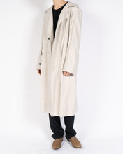 Load image into Gallery viewer, SS18 Beige Oversized Trenchcoat