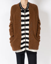 Load image into Gallery viewer, FW18 Muscari Brown Huge Zipped Cardigan Sample