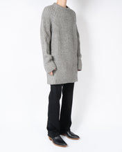 Load image into Gallery viewer, FW14 Venaria Cloud Grey Oversized Honeycomb Knit Sample
