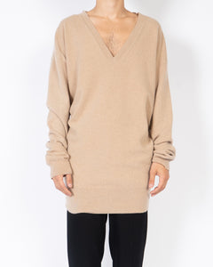 SS10 Jasper Sand V-Neck Knit Sample