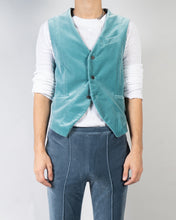 Load image into Gallery viewer, FW20 Gent Absynthe Velvet Waistcoat Sample