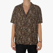 Load image into Gallery viewer, Leopard Runway Shirt